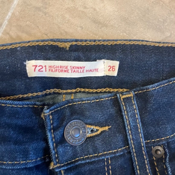 Women’s Levi Skinny Jeans NWOT - Picture 2 of 5